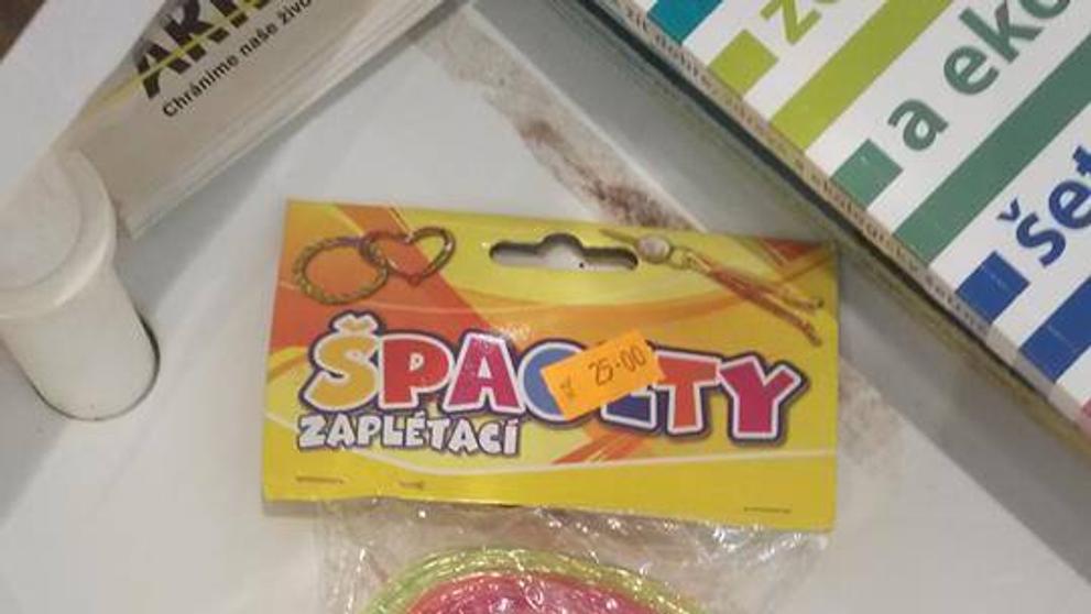 Zaplétací špagety, barevné, umělohmotné, vzorek a2