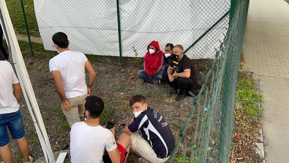 Dodávka s migranty ujížděla policii - 25