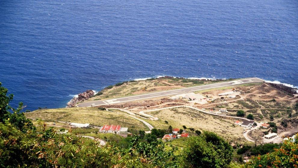 Nejnebezpečnější letiště světa - Letiště Saba, Karibské Nizozemsko