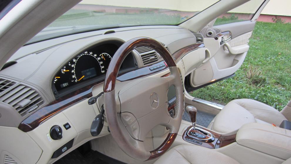 ÚZSVM: Mercedes Benz S600 - 2