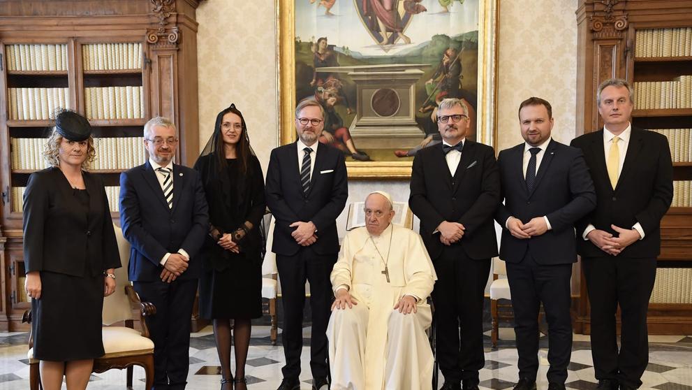 Premiér Petr Fiala s papežem Františkem
