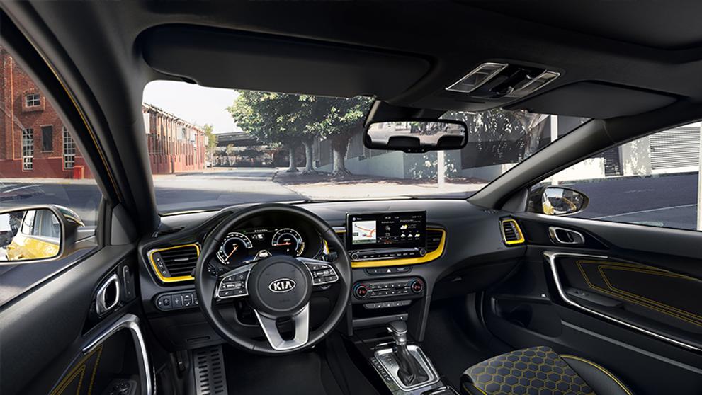 Kia XCeed - 12