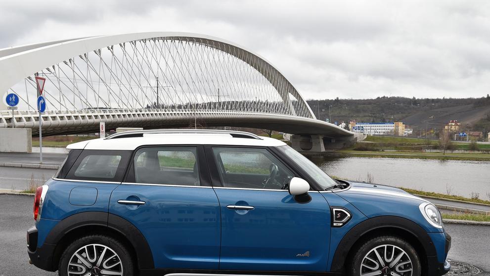Mini Cooper Countryman - 11