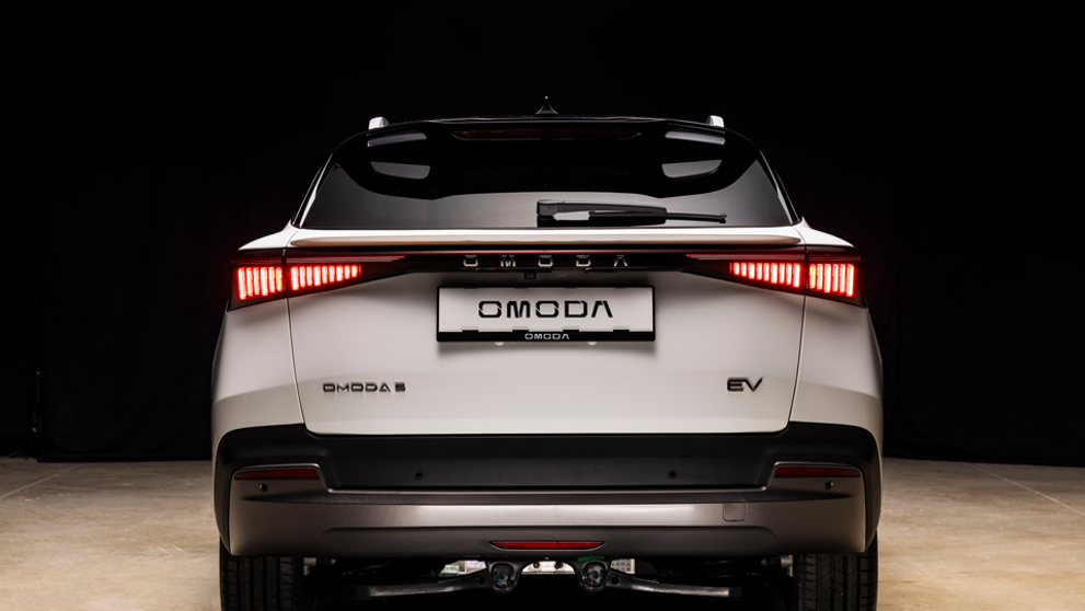Omoda E5