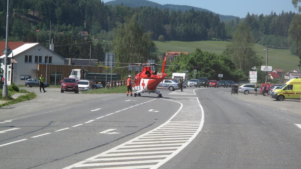 Motorkář skončil v rybníku - 3