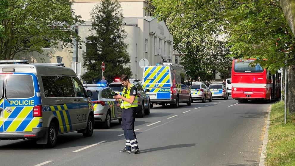 Zásah policie na litvínovském gymnáziu