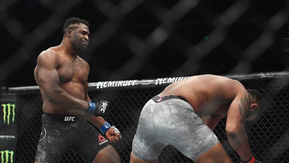 Francis Ngannou a Cain Velasquez