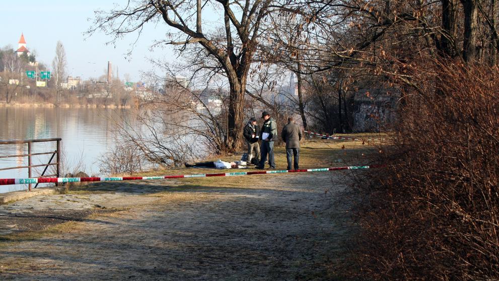 Utonulá žena ve Vltavě
