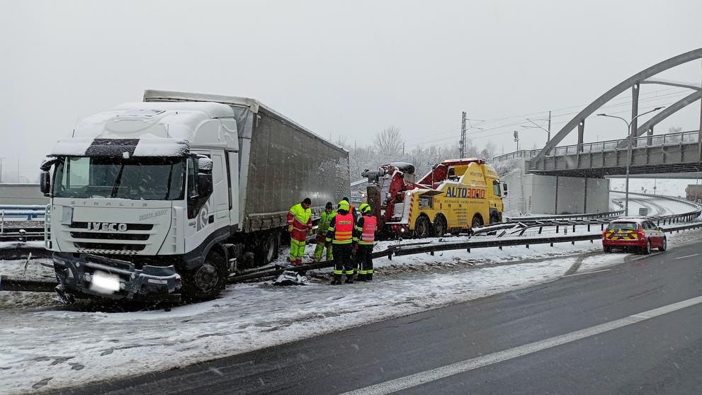 Dopravní nehoda v Karlovarském kraji (3)