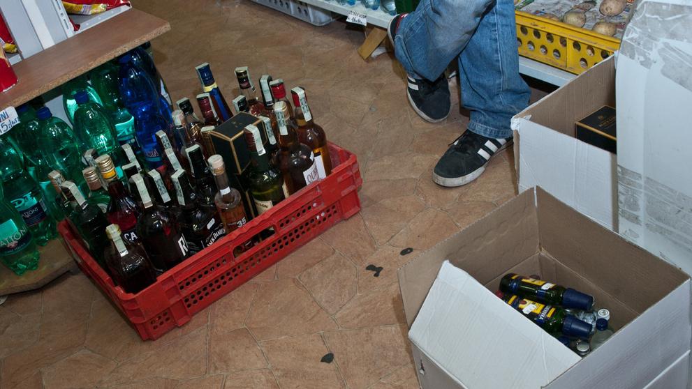 Prodejny stahují alkohol z pultů - 15