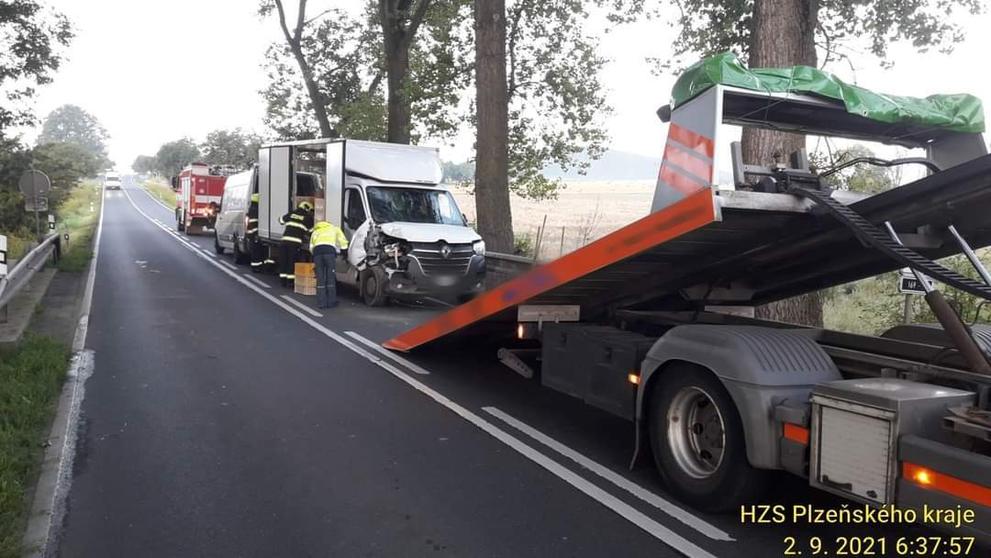 Srážka traktoru s dodávkou na Plzeňsku - 4