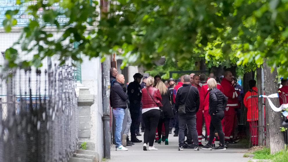 Srbsko Bělehrad střelba (9)