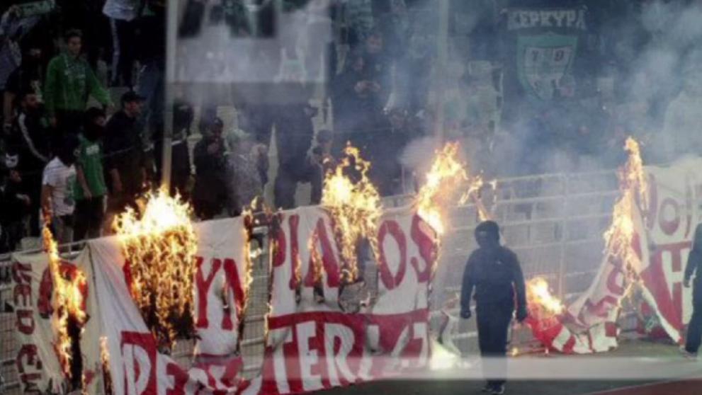 Nepokoje fanoušků v řeckém derby