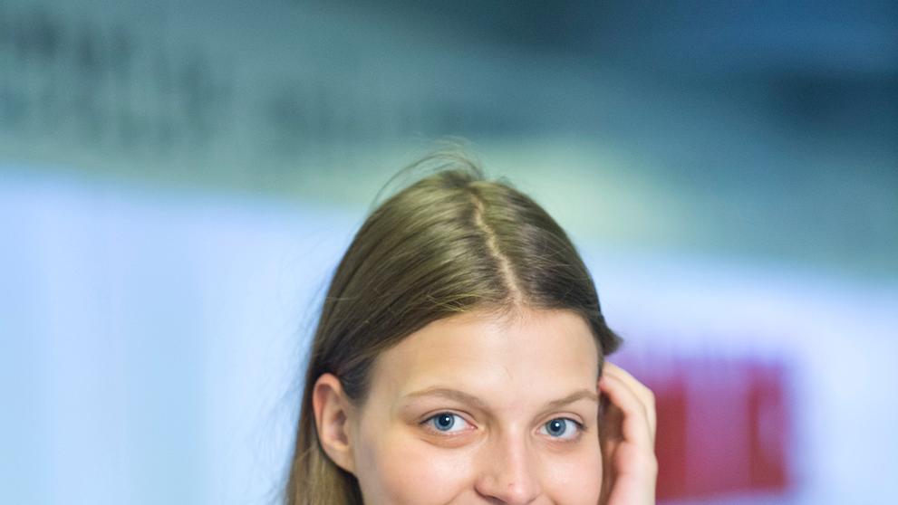 Ordinace: Ema na pokraji smrti, Alena krok od zhroucení - 2
