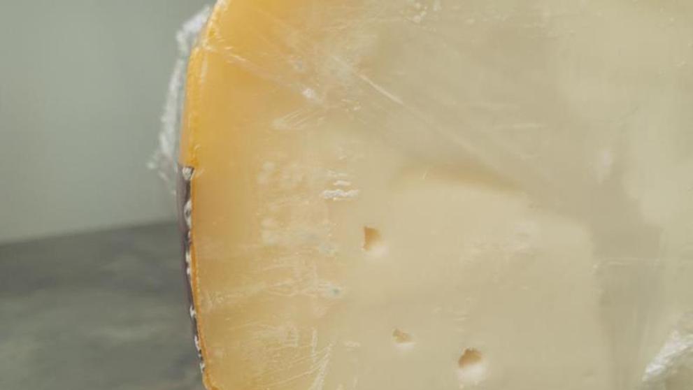Závadný sýr Cheese Pittoresque Garlic