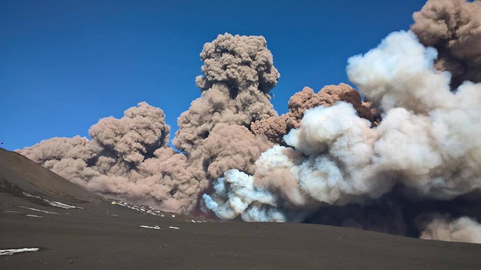Na Sicílii se na Štědrý den probudila sopka Etna - 1