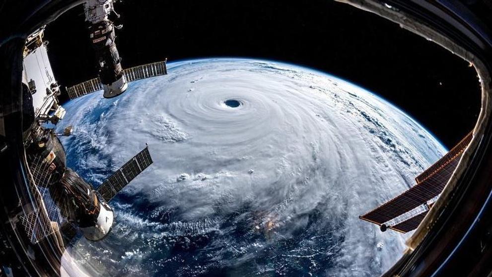 NASA tajfun Trami v Japonsku - 1