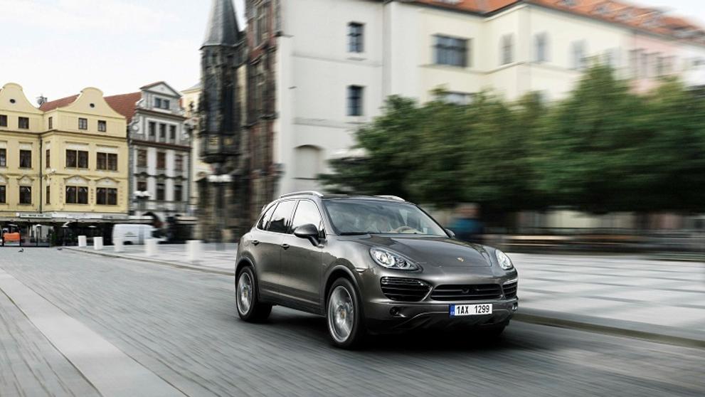 Porsche Cayenne Hybrid - 2