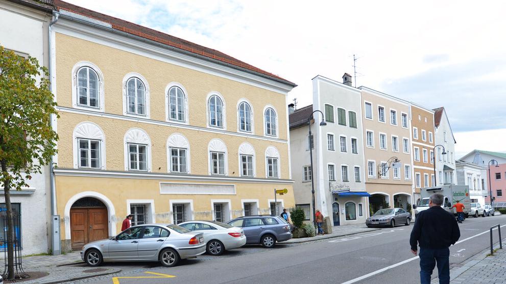 Adolf Hitler rodný dům v Rakousku (2)