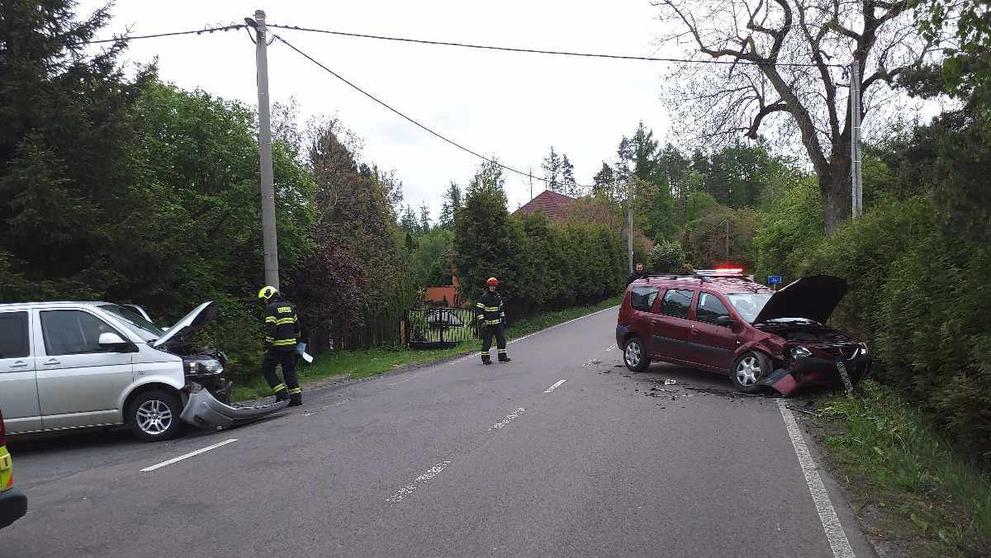 Dopravní nehoda u obce Vápený Podol - Nerozhovice
