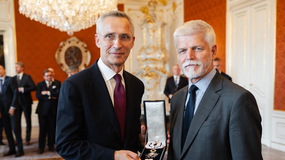 Prezident Petr Pavel a generální tajemník NATO Jens Stoltenberg