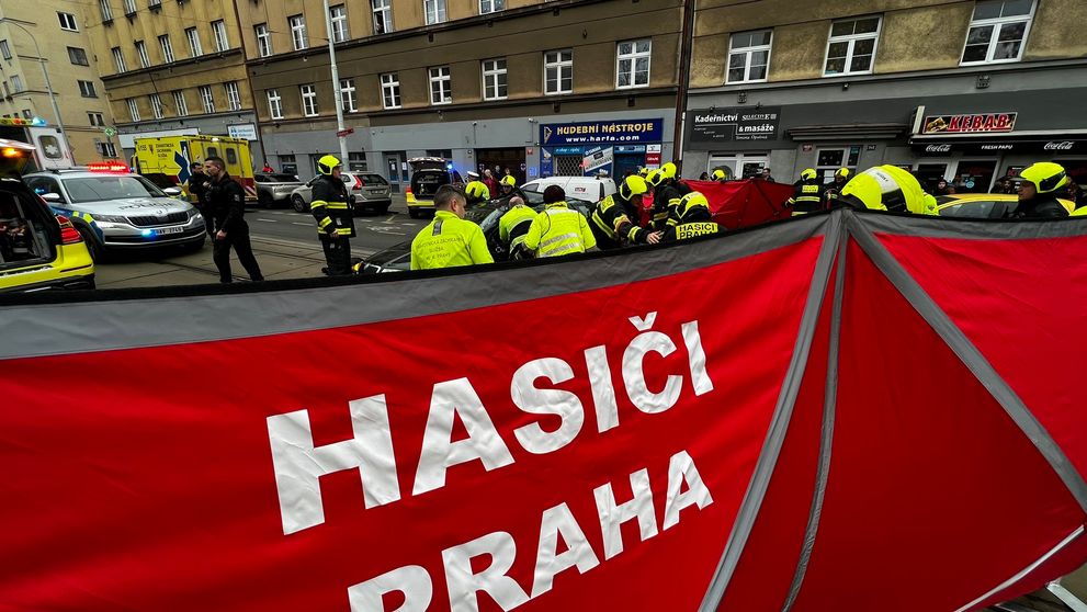 Dopravní nehoda v Koněvově ulici v Praze