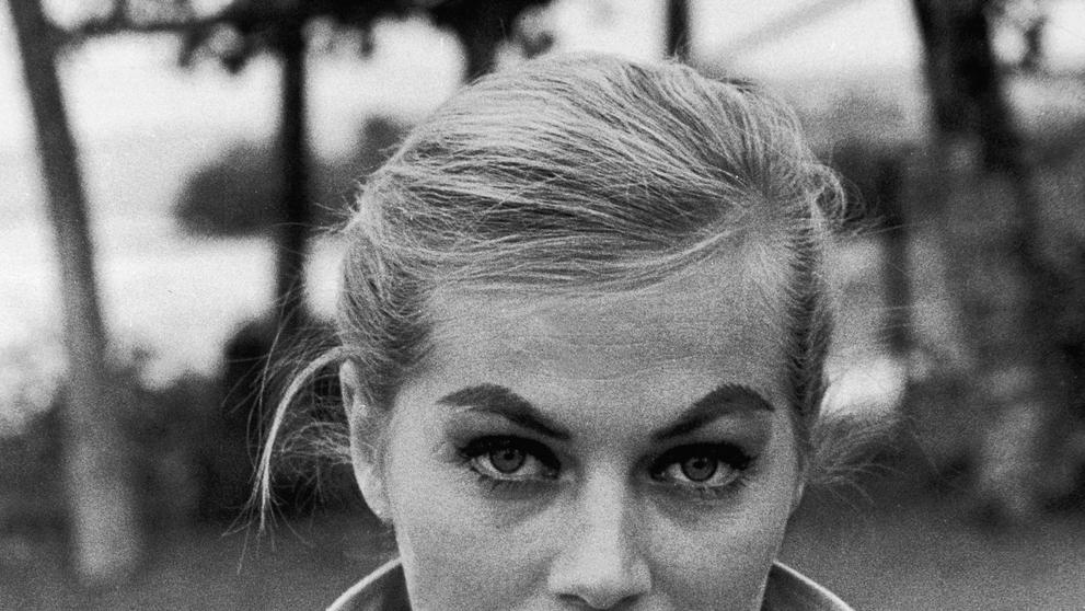 Anita Ekberg - 7