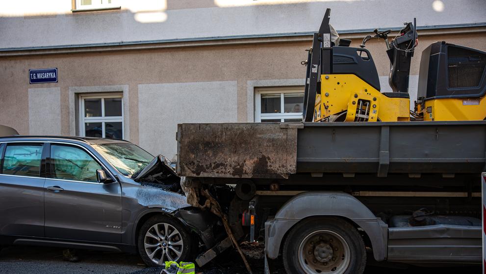 Tragická dopravní nehoda v Novém Městě nad Metují (3)