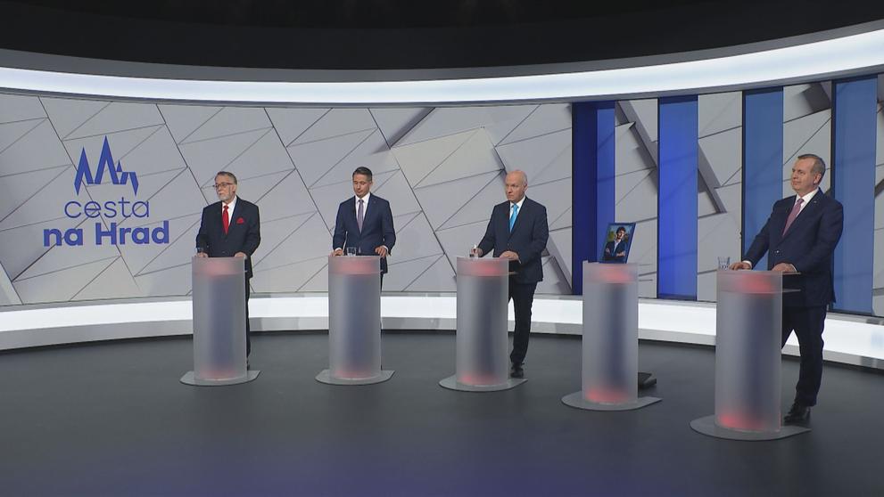 První předvolební debata kandidátů na prezidenta