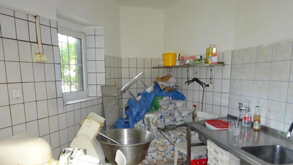 Uzavřená Pizzerie Maškovka (15)