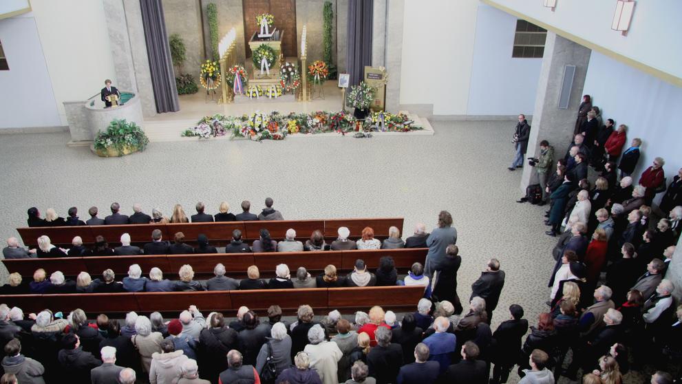 S hercem Bořivojem Navrátilem se rozloučil i Vaculík a Hrušinský - 2