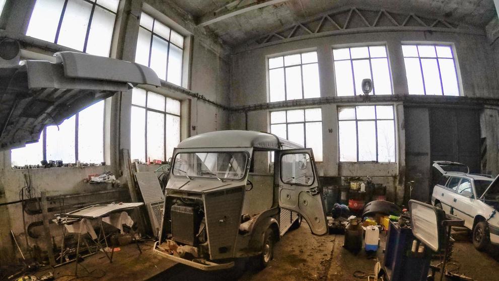 Pivní mašina Citroën HY VAN z roku 1976 - 12