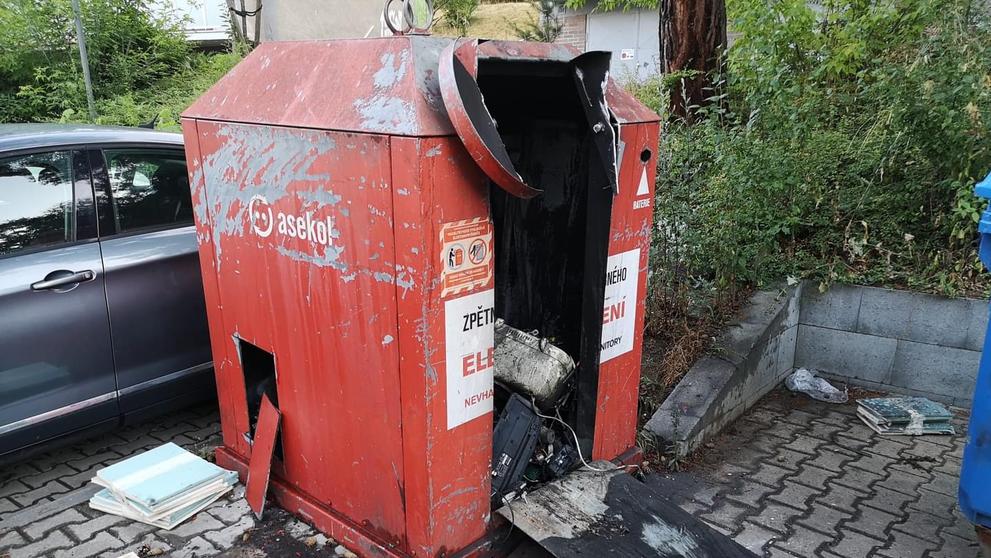 Požár nádoby na elektroodpad