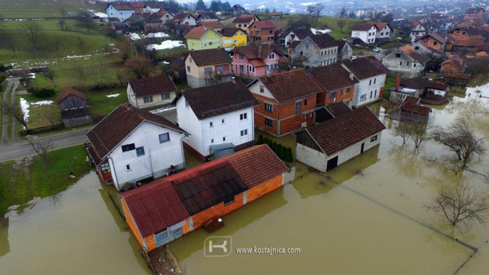 Povodně v chorvatském městě Kostajnica 1