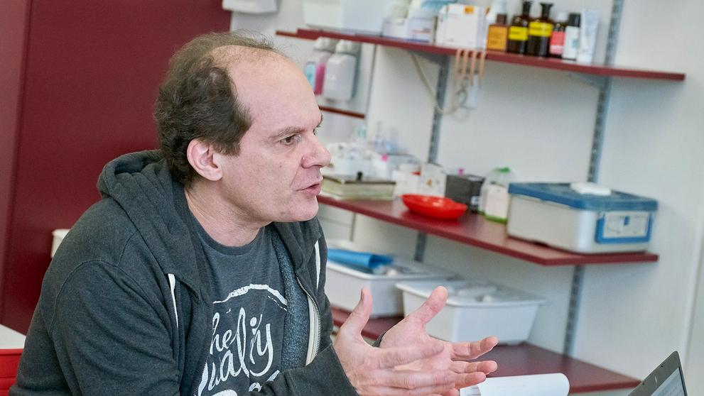 Vážné onemocnění Bedřicha Lišky v Ulici - 3