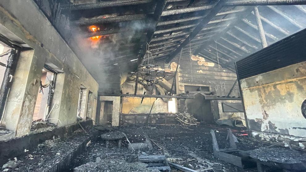 Požár v tureckém horském středisku  (3)