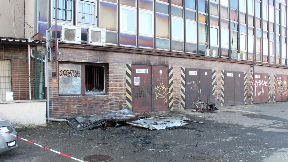 Skupina žhářů na Žižkově založila šest požárů