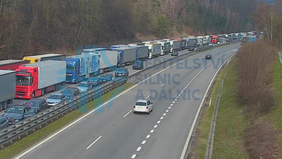 Dopravní nehoda na D1 (4)