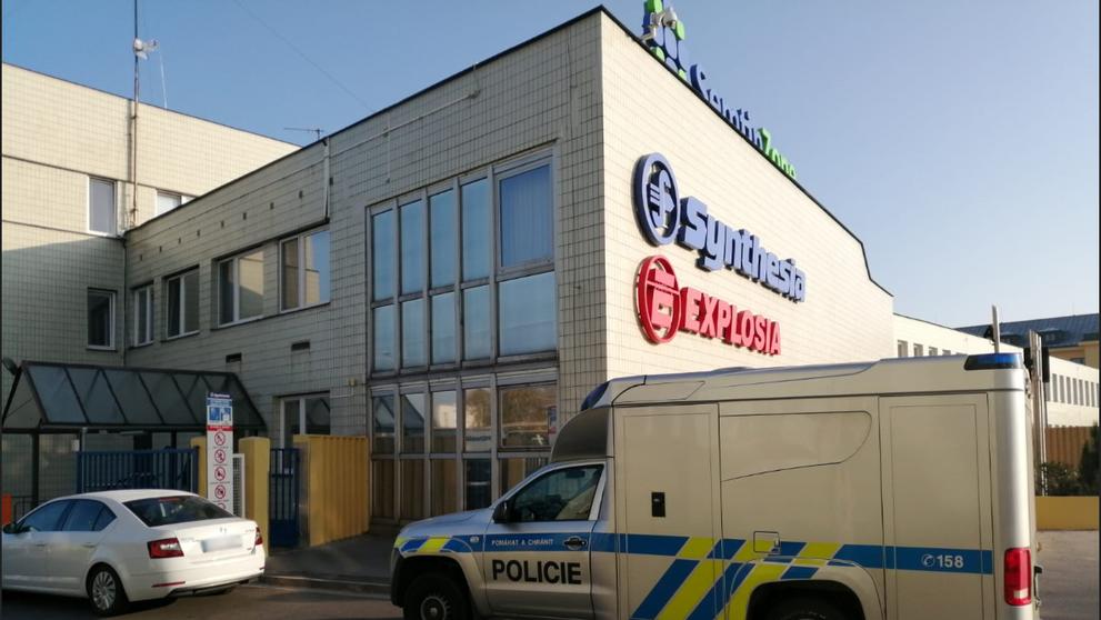 Požár střelného prachu v pardubické Explosii - 3