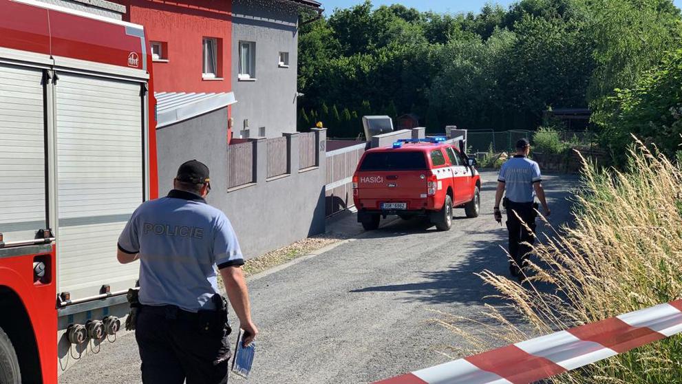 Výbuch propan-butanové láhve v obci Všechromy - 3