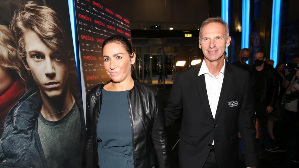 Dominik Hašek s přítelkyní Lenkou