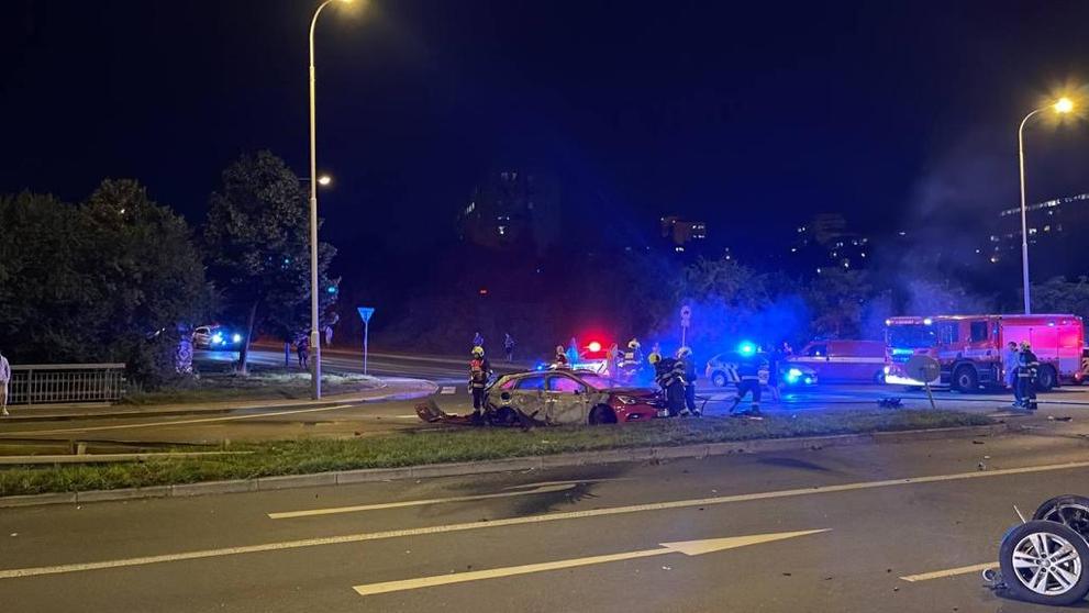 Nehoda v Jeremiášově ulici v Praze (3)