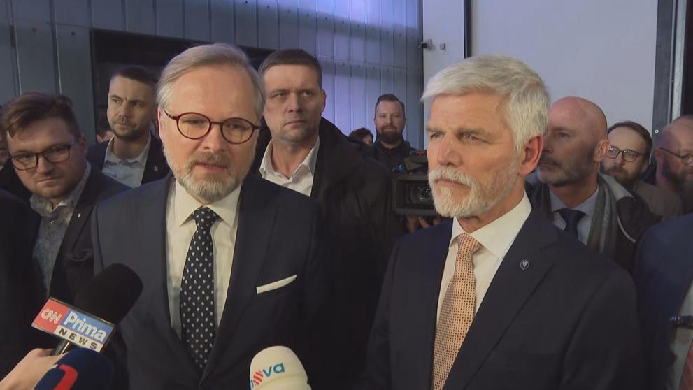 Premiér Petr Fiala (ODS) a generál Petr Pavel