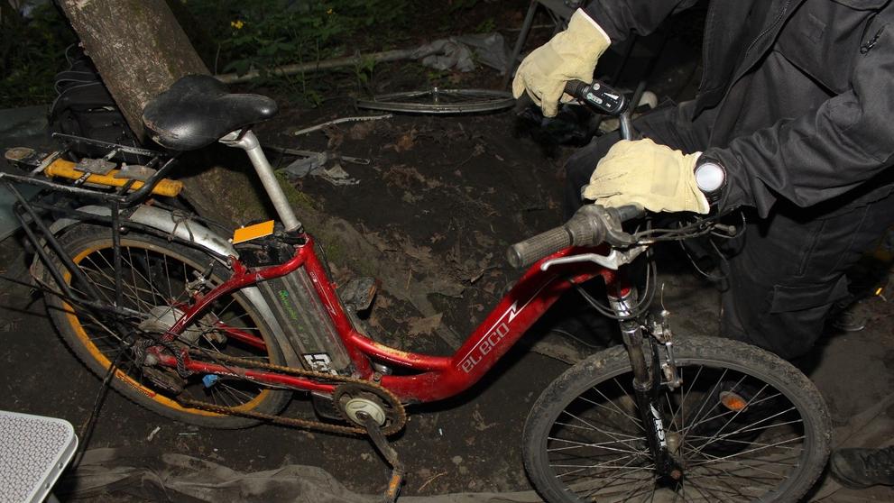 Policie odhalila zlodějskou skrýš - 37