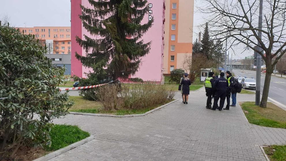 Pád dvou lidí z okna v Plzni - 2