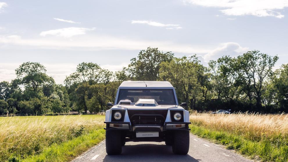 Lamborghini LM002 ve speciální úpravě