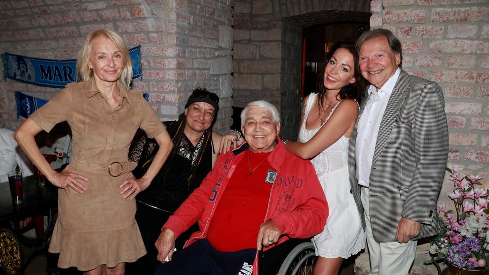 Agáta Hanychová, Veronika Žilková, Jiří Krampol, Antonín Gondolán, Bea Albrecht