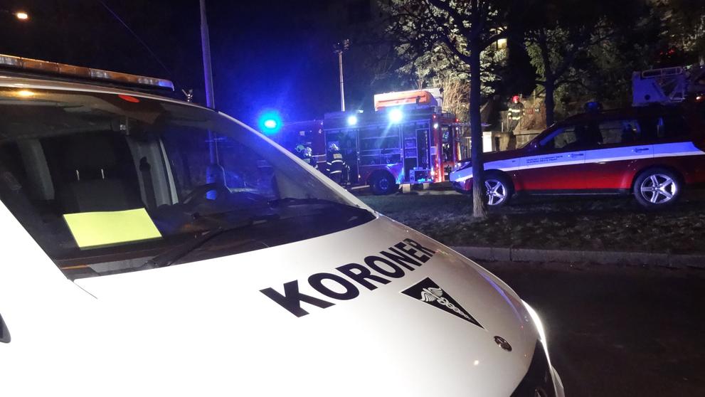 Uhořelá těla přijel ohledat koroner