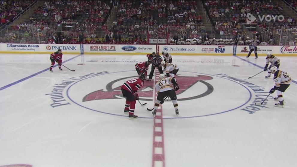 NEW_JERSEY_DEVILS_BOSTON_BRUINS-NHL_13_14-B027189 - VTHUMB