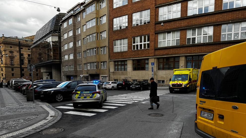 Smrt mladé cizinky v centru Prahy (2)
